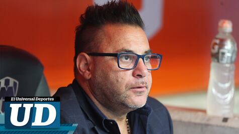 Antonio Mohamed ya ve fuera a Rodolfo Pizarro