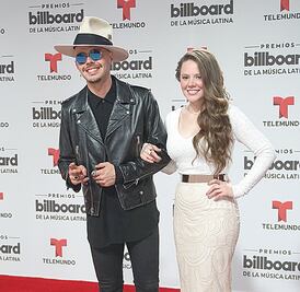 Favor de no tocar el sombrero de Jesse