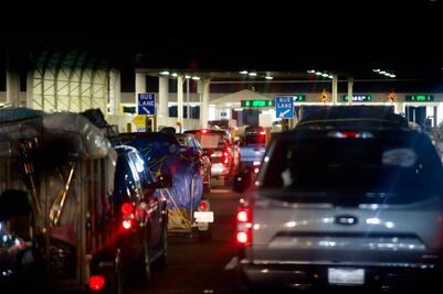 Registran ingreso a México de caravana de paisanos 