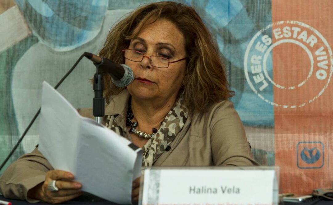 La actriz Halina Vela realizó una lectura en voz alta de fragmentos de "Don Quijote". (FOTO Notimex)