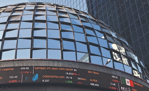La Bolsa Mexicana sufre pérdida mensual de 2.3%