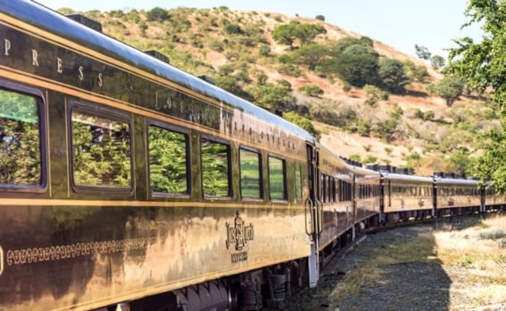 Regresa el tren del tequila y tiene un nuevo vagón de lujo 