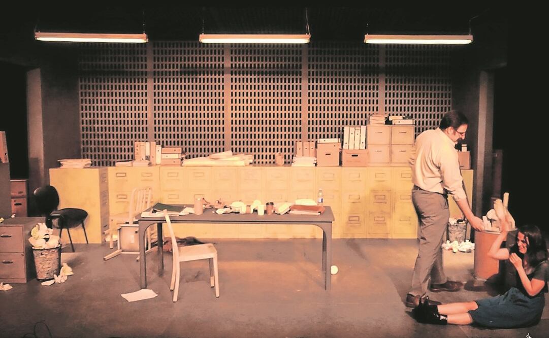 Cassandra Ciangherotti y Alejandro Calva actúan en la obra. Foto: Blackbird