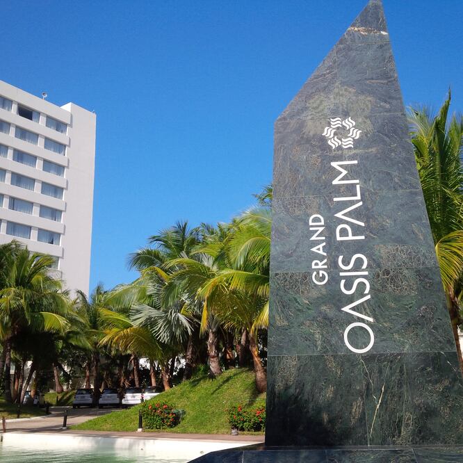 Aumentan denuncias por intoxicación en hotel Oasis de Cancún