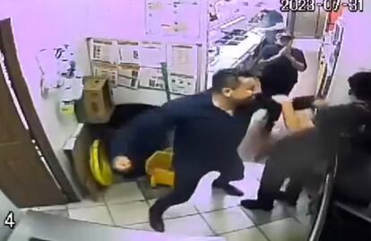 Joven de Subway decidió trabajar durante sus vacaciones escolares; hoy pide justicia por golpiza: Gobierno de SLP