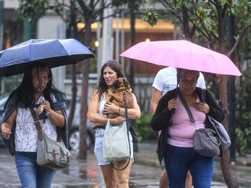 ¡Carga tu paraguas! Se prevén lluvias para el Valle de México hoy, 13 de junio