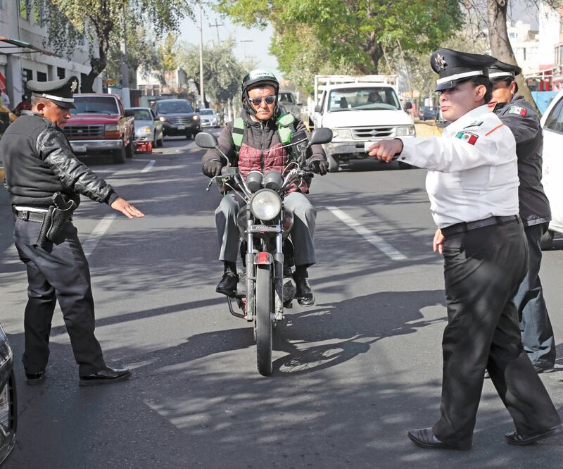 Autoridades detectaron que en las calles del centro y la zona norte de Toluca usan estas unidades para cometer el robo y escapar entre los autos. La particularidad es que muchas ya realizaron el canje de placas. JORGE ALVARADO. EL UNIVERSAL