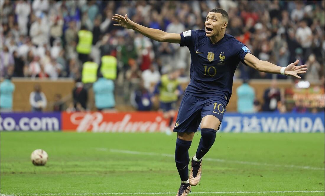 Mbappé apareció en el momento justo para mandar a la prórroga. FOTO: EFE