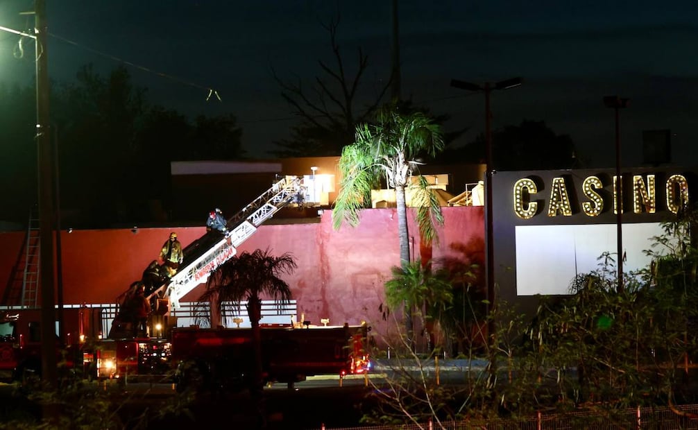 Incendio en el casino "Tropicana" en Culiacán, Sinaloa (04/05/2026). Foto: Valente Rosas / EL UNIVERSAL