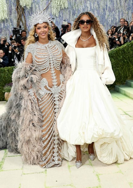 Beyoncé y Blue Ivy en la Met Gala 2026. Foto: AFP