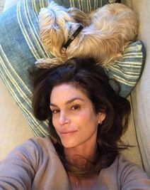 Así luce Cindy Crawford sin maquillaje