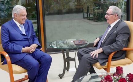Difunden foto de la reunión AMLO con Raúl Castro