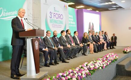 Alfredo Del Mazo felicita a AMLO por su triunfo