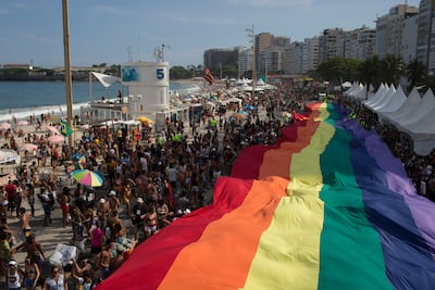 Cientos de miles toman las calles de Sao Paulo, en la marcha del orgullo LGBTQ+