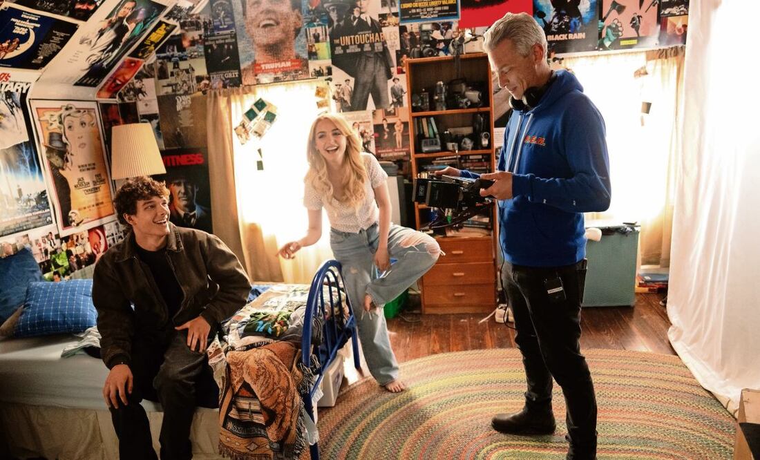 Mason Thames interpreta a un fanático del cine que se roba el corazón de Clara Grant (Mckenna Grace), en el filme dirigido por Josh Boone. Foto: Paramount Studio