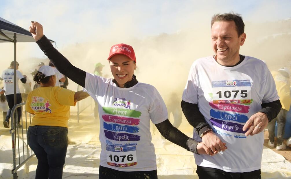 La gobernadora destacó la labor del coordinador de Proyectos de Regeneración de Espacios Públicos de Baja California, Carlos Torres Torres, quien sumó a diversas instituciones públicas y privadas para hacer del parque una realidad. Foto: Especial