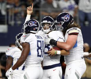 Dallas pierde invicto ante los Titans