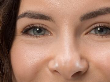 Cómo disimular las patas de gallo