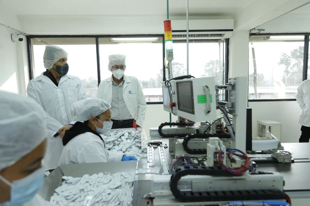 Empresa de Hidalgo busca fabricar 100 mil pruebas rápidas para detectar el Covid-19