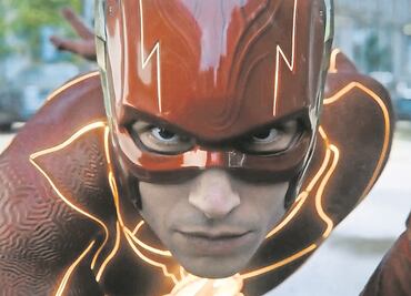 "Flash" al rescate  dentro y fuera del set