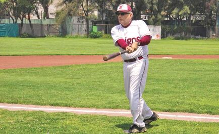 AMLO va por la reactivación del beisbol en México 