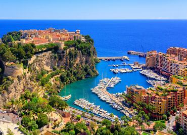 Un guapo expiloto de la F1 viajará contigo en un barco de lujo