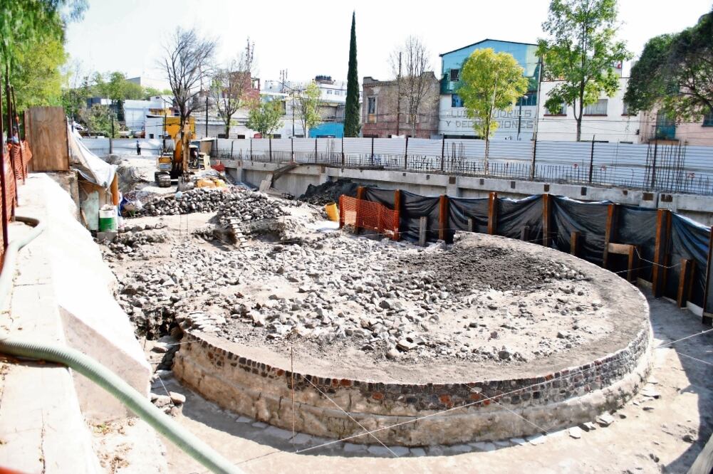 La estructura, de 11 metros de diámetro y 1.20 metros de altura y tres etapas constructivas sobrepuestas, tiene más de 650 años de antigüedad (JOSÉ ANTONIO TORRES. EL UNIVERSAL)