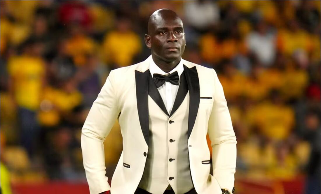 Segundo Castillo explicó por qué viste de gala en los partidos / Foto: Libertadores