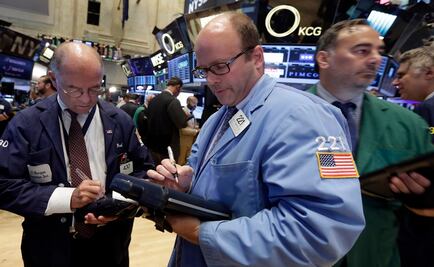 Wall Street opera con pocos cambios ante reunión de la Fed