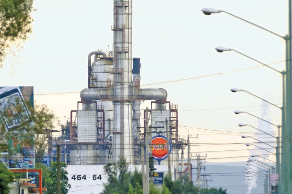 Salamanca. La petrolera investiga a empleados de otros centros de trabajo por este tipo de ilícitos. (ARCHIVO. EL UNIVERSAL)