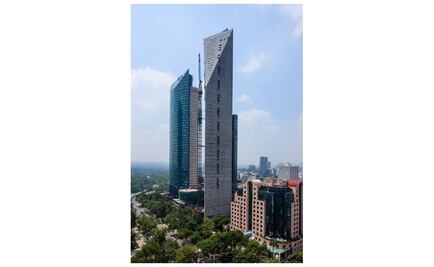 Creador de Torre Reforma recibe premio Diamante ACEC