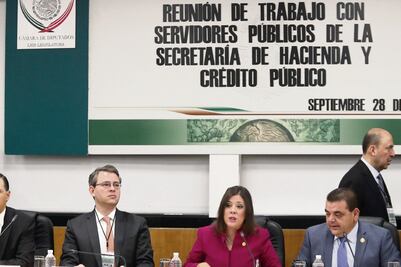 Descartan golpe a estados por crudo