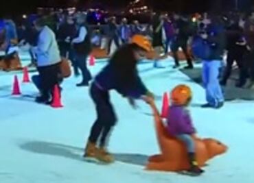 Suspende actividades en pista de hielo por precontiogencia ambiental