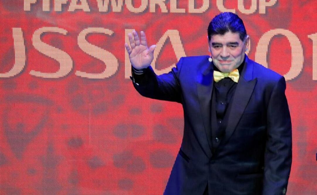 EFE. Maradona durante el sorteo mundialista de Rusia 2018