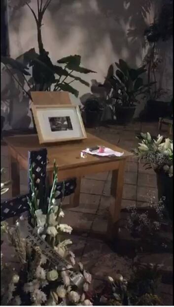 Oaxaqueños se reúnen para honrar la memoria de Toledo 