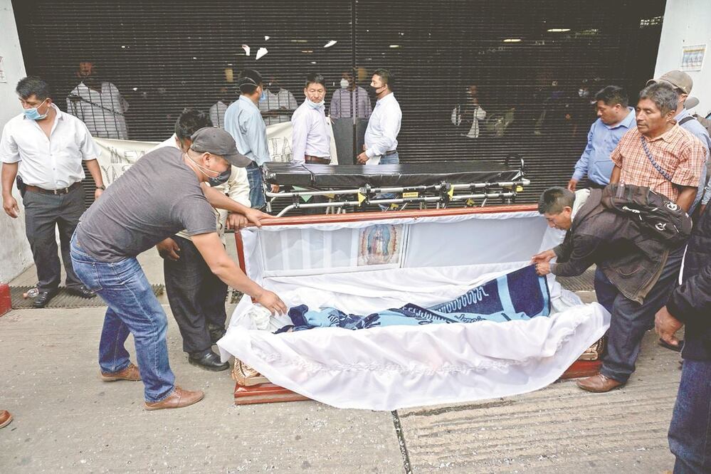 Habitantes del municipio de Chenalhó exigieron justicia a las autoridades por la muerte del tzotzil Javier Jiménez Sántiz. JACOB GARCÍA. EL UNIVERSAL