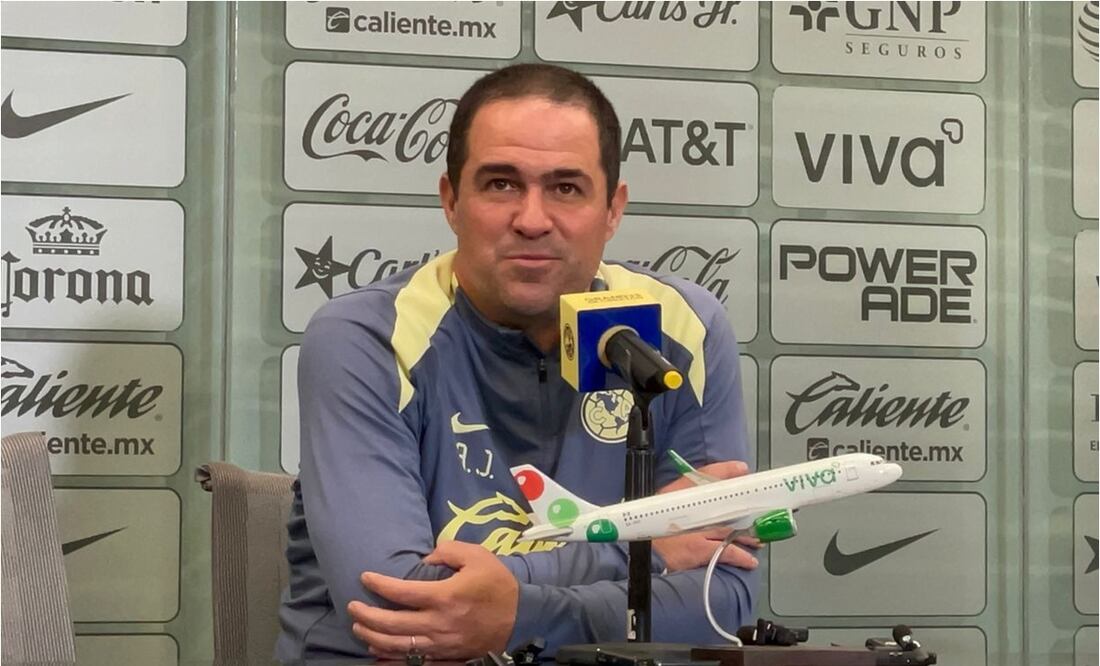 André Jardine en conferencia de prensa. FOTO: Miguel Flores Pineda/ EL UNIVERSAL