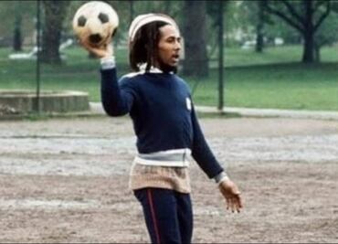 Bob Marley, música, marihuana y futbol