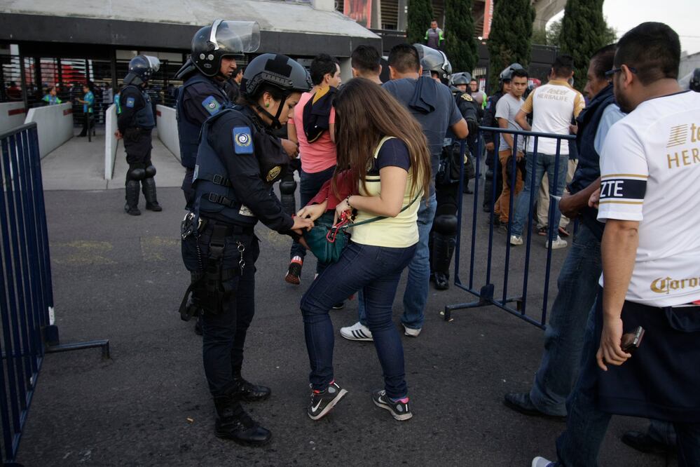 AMERICA VS PUMAS TORNEO APERTURA 2017, ESTADIO AZTECA. FOTO: CARLOS MEJIA/EL UNIVERSAL