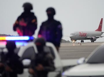 EU pone fin al TPS que beneficiaba a más de 250 mil migrantes venezolanos; les pide que se autodeporten