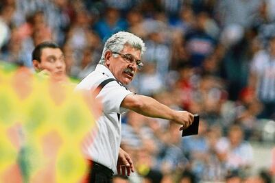 Explota ‘El Tuca’ contra reportero