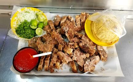 Conoce los famosos tacos de hueso de la Gustavo A. Madero