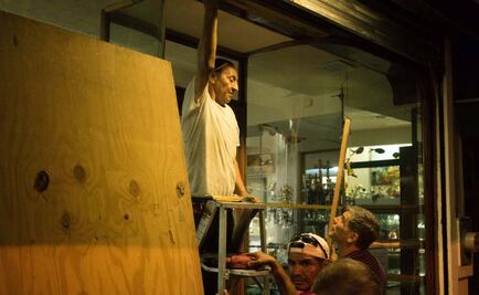 Siguen evacuaciones en Jalisco por “Patricia”