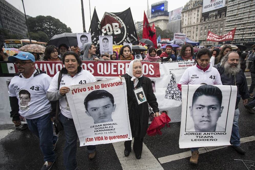 El colectivo marchó luego hasta la Cancillería argentina para solicitar una respuesta al petitorio de colaboración presentado en diciembre pasado para llevar el caso a la mesa de discusión internacional Foto: Xinhua