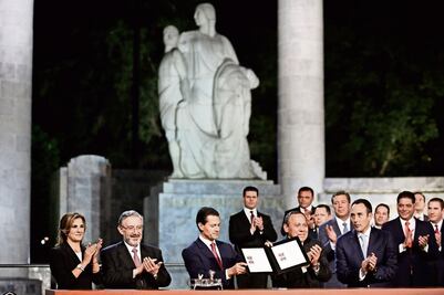 Histórico, el cambio legal: Peña Nieto