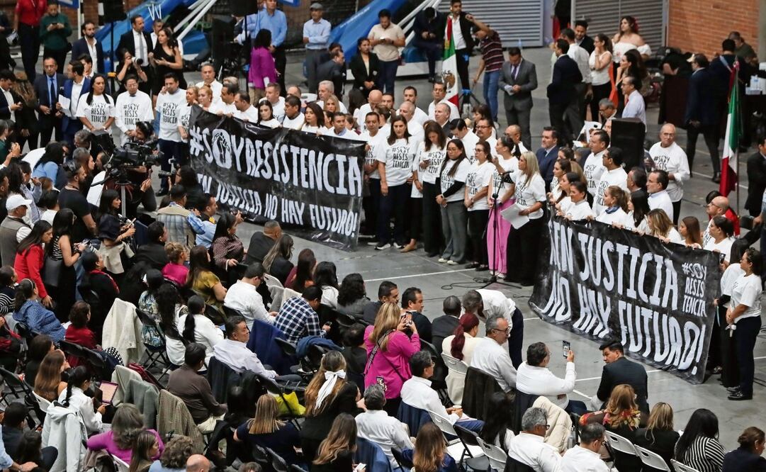 Luego de que se aprobara la reforma al Poder Judicial de la Federación, los focos rojos en materia comercial se encienden, señaló el diputado Héctor Saúl Téllez. Foto: Mario Guzmán | Archivo EFE