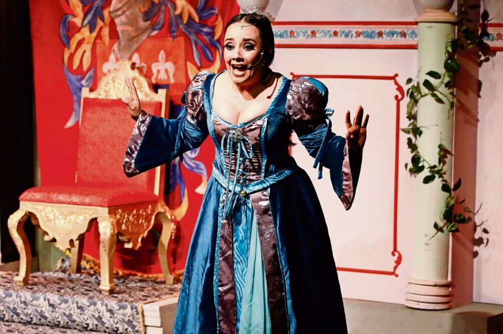 Paola Izquierdo protagoniza 'De príncipes, princesas y otros bichos'. (FOTO: AGUSTIN SALINAS. EL UNIVERSAL)