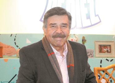 Jorge Ortiz de Pinedo convoca a ayudar a la Casa del actor cuando pase la cuarentena