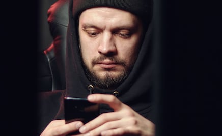 El impensado chat de WhatsApp entre una chica y un estafador