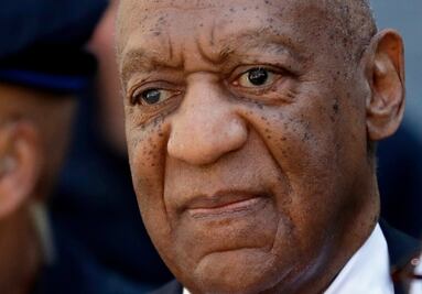 En nueva demanda acusan a Bill Cosby de haber drogado a cinco de sus víctimas 